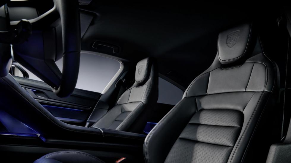 Έφτασαν οι νέες Porsche Taycan και Cayenne Black Edition (+τιμές)